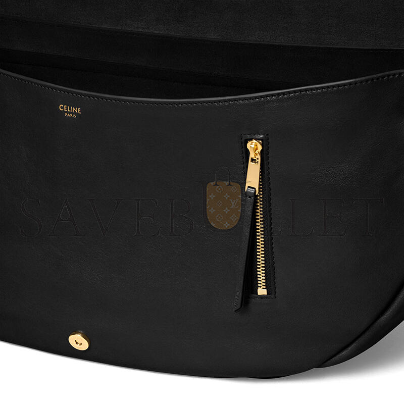 ce1i*e halfmoon soft triomphe bag in S*pple shiny lambskin 124142t88.38no (46*19*10cm)